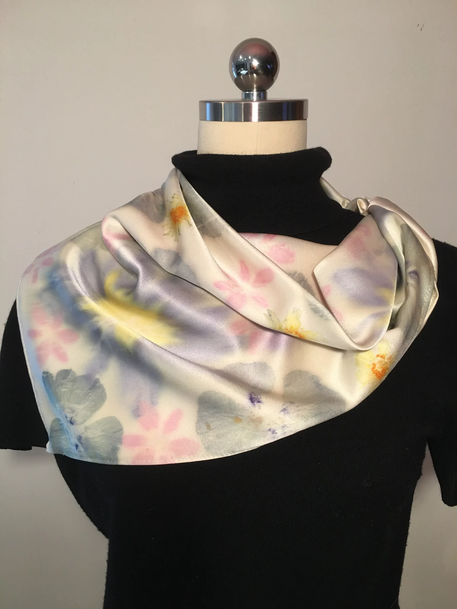 Nature's Whisper of the Daylily, Rose of Sharon and Blackberry Lily · No. 45