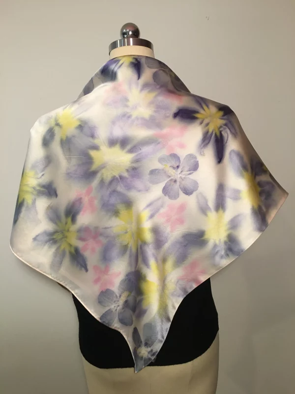 Nature's Whisper of the Daylily, Rose of Sharon and Blackberry Lily · No. 42